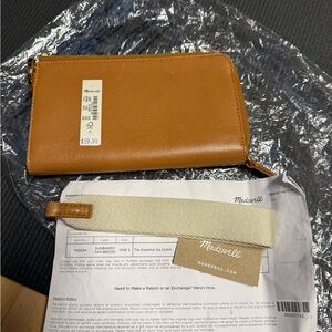 Madewell Tan Leather Key & Card Holder